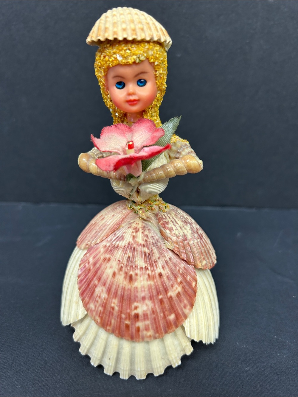 Vintage kitsch 6” hand-made seashell sleepy-eyed plastic head blonde hair bride